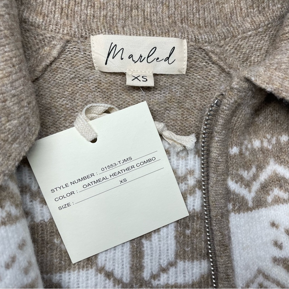 Marled Oatmeal Heather Snowflake Fair Isle Zip-Front Cardigan Sweater - Picture 5 of 9